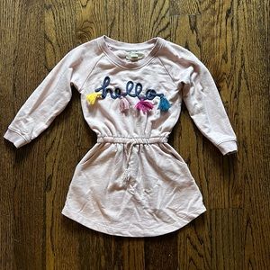 Peek sweatshirt dress with hello on front